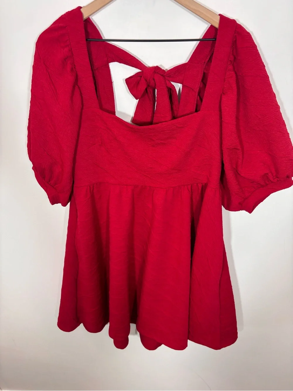 FREE PEOPLE Violet Mini Dress Textured Red Medium Puff Sleeve Tie Back Babydoll
